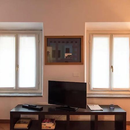 Hidden Retreat - Duomo Apartment Milano Exterior foto