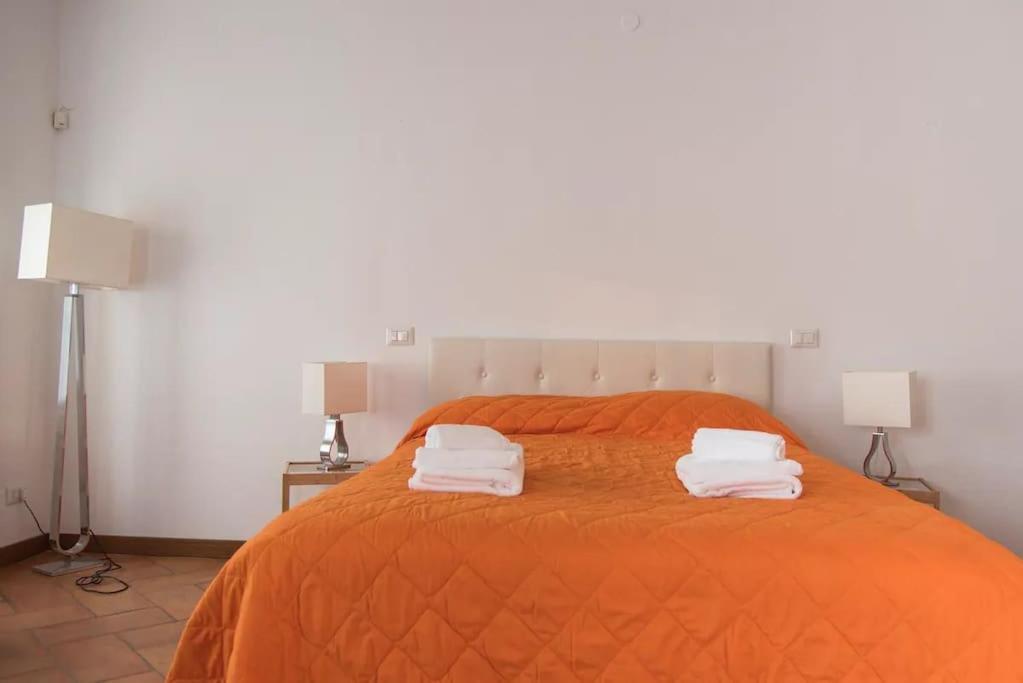 Hidden Retreat - Duomo Apartment Milano Exterior foto