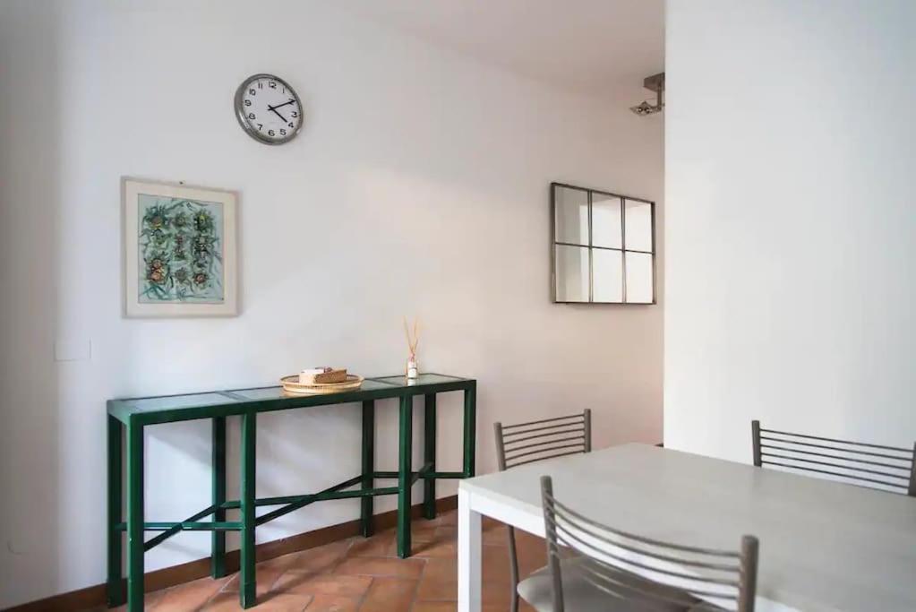 Hidden Retreat - Duomo Apartment Milano Exterior foto