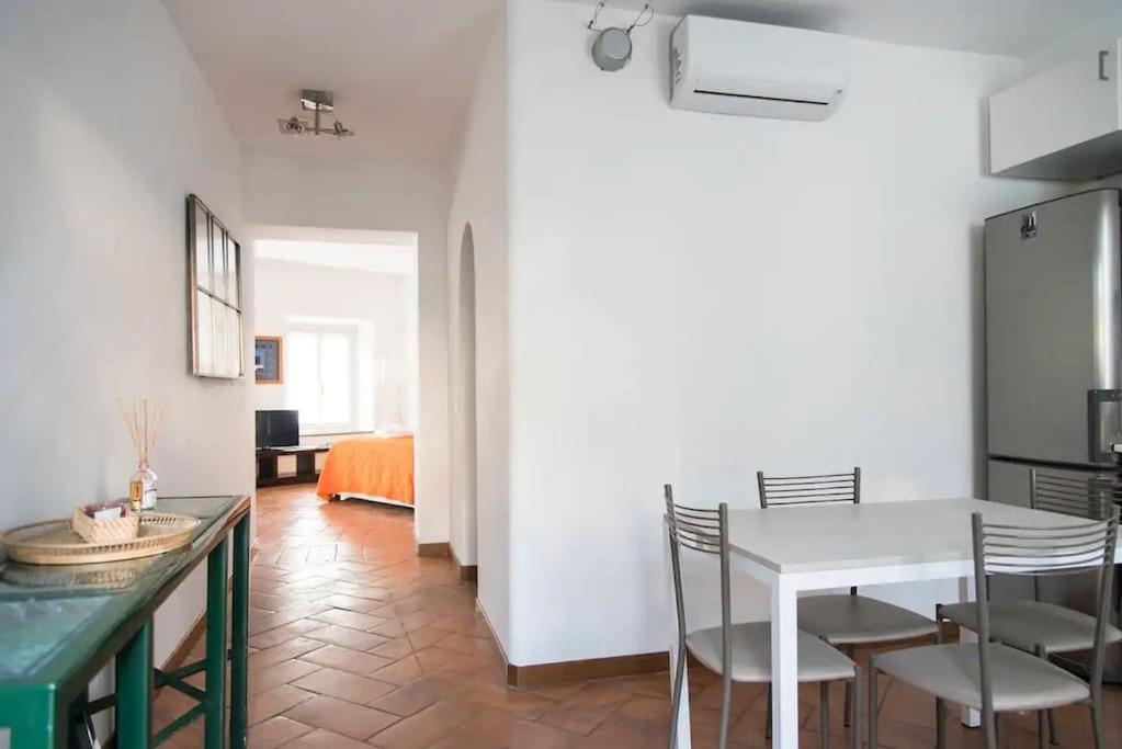 Hidden Retreat - Duomo Apartment Milano Exterior foto